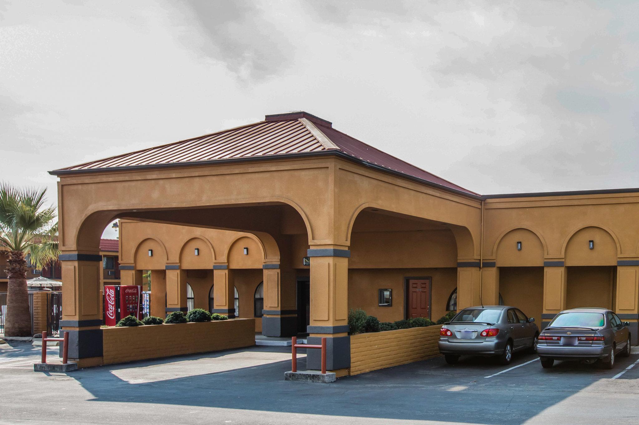 Quality Inn Redding Near I-5 Dış mekan fotoğraf
