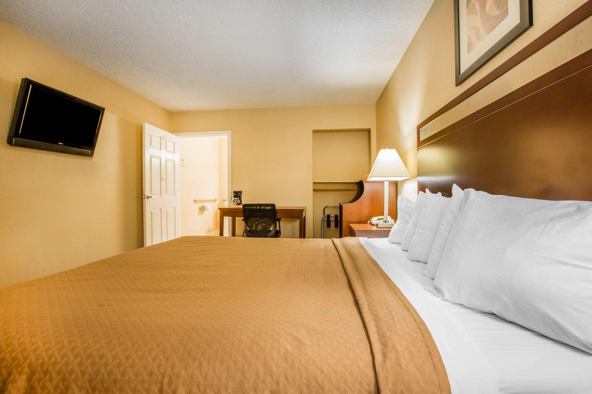 Quality Inn Redding Near I-5 Dış mekan fotoğraf