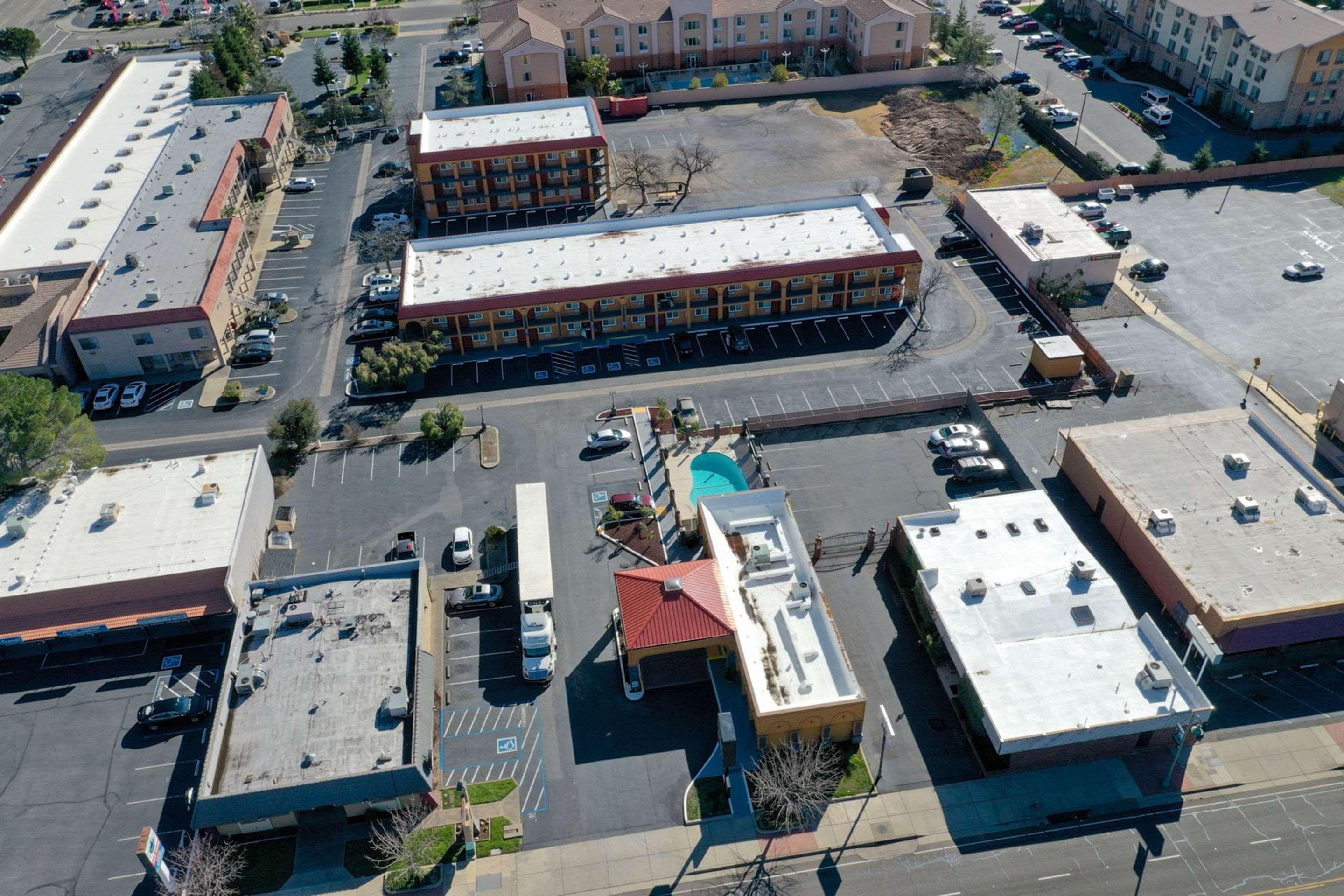 Quality Inn Redding Near I-5 Dış mekan fotoğraf
