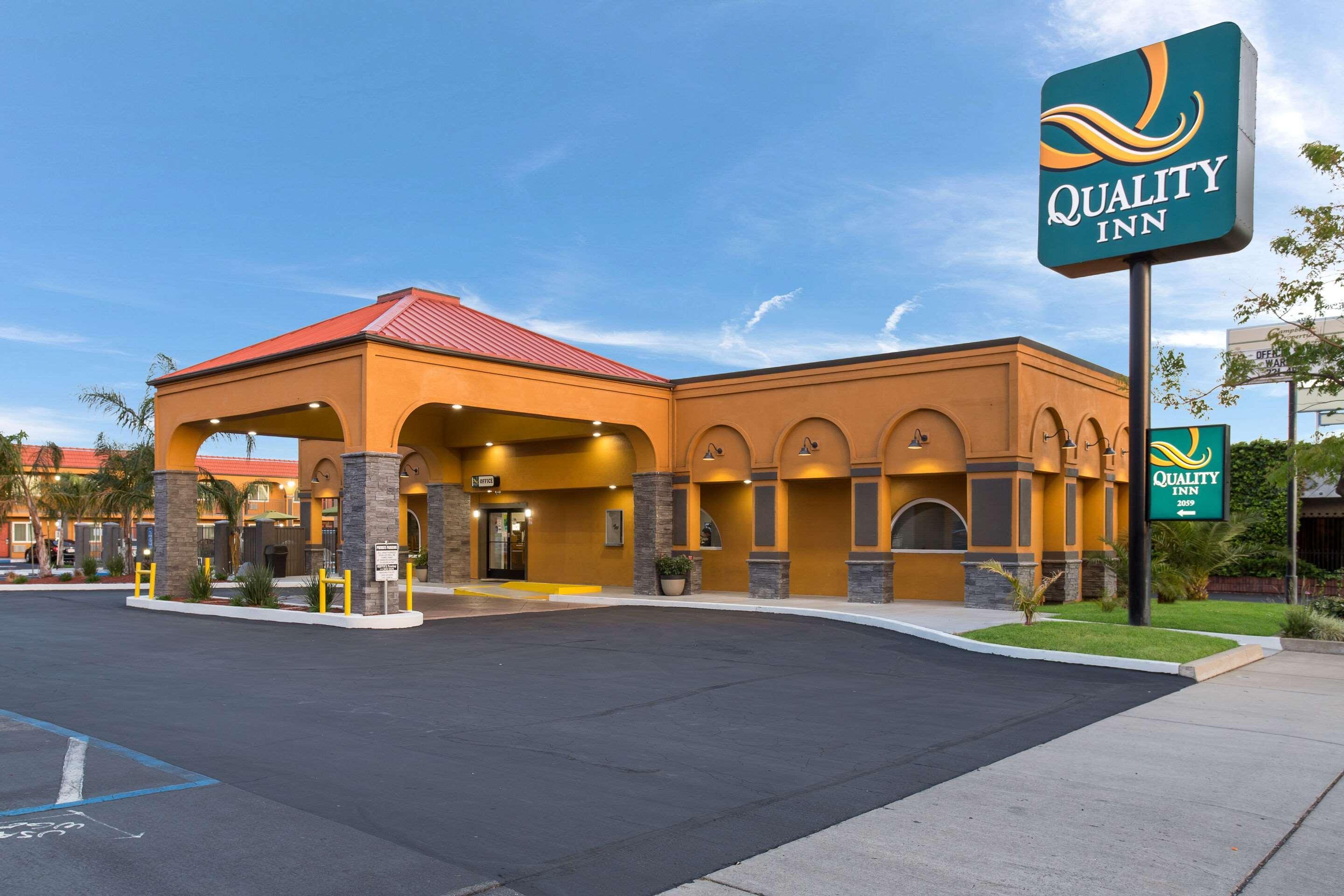 Quality Inn Redding Near I-5 Dış mekan fotoğraf