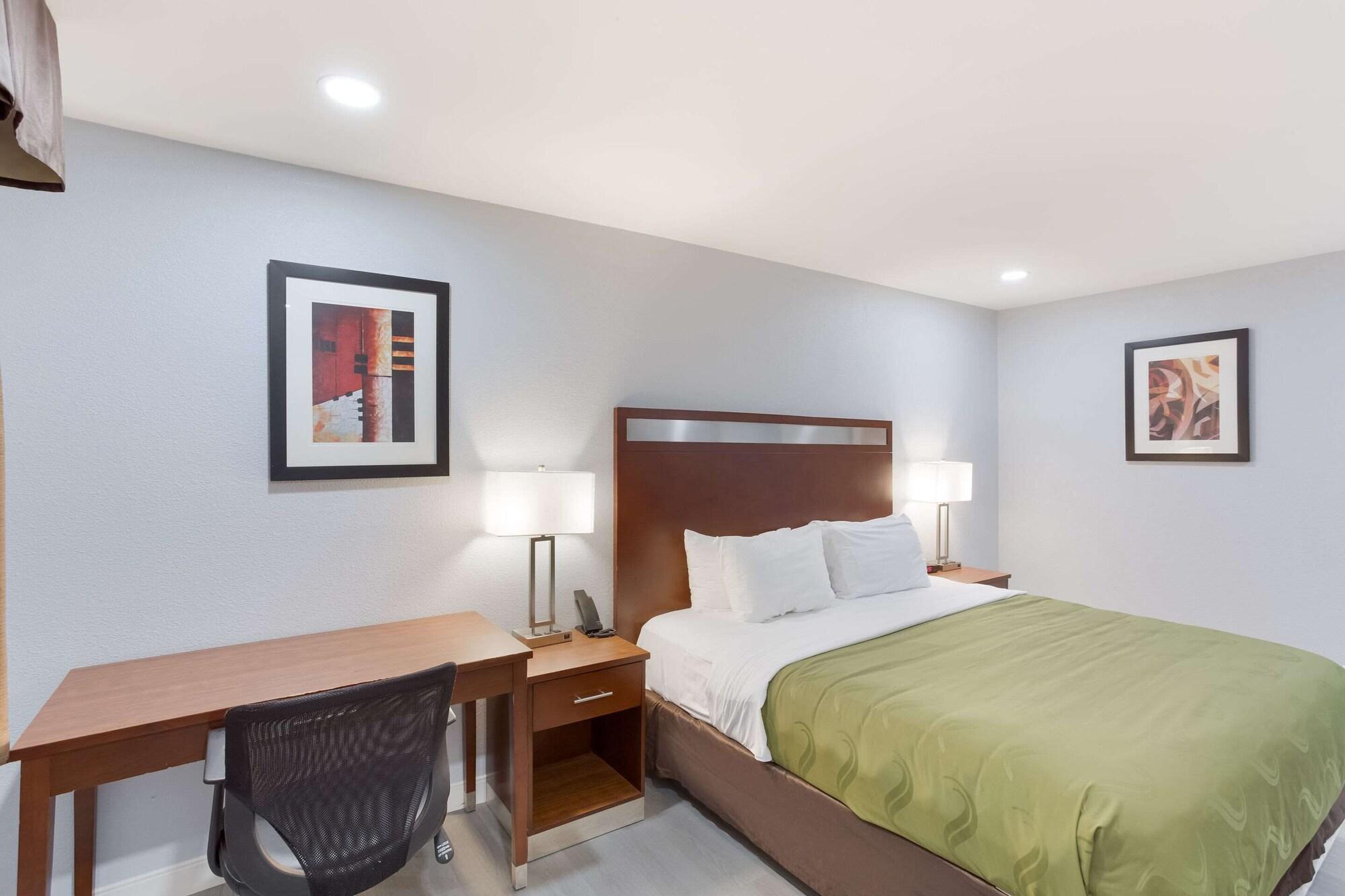 Quality Inn Redding Near I-5 Dış mekan fotoğraf